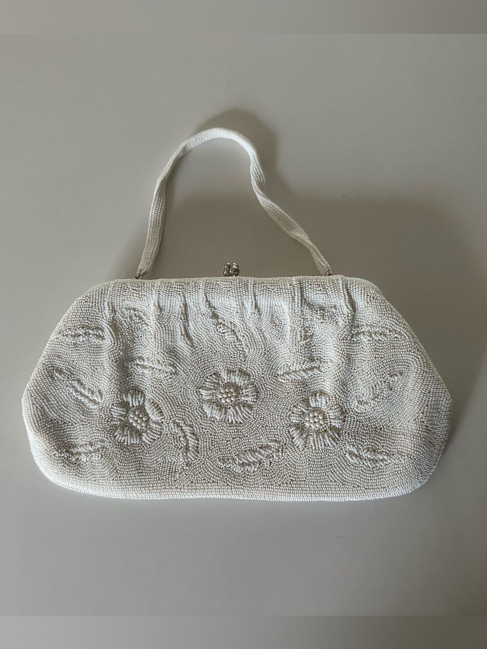 VINTAGE Beaded white clutch / purse
